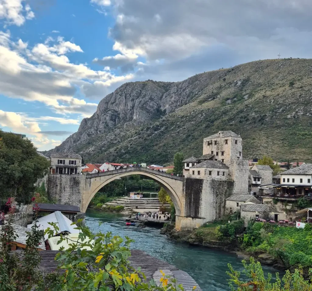 Mostar Köprüsü