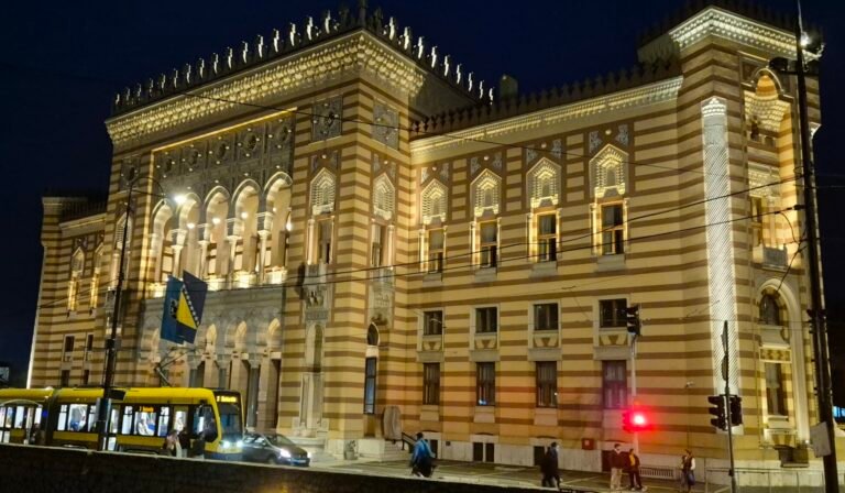 Saraybosna Tarihi Kütüphane Binası