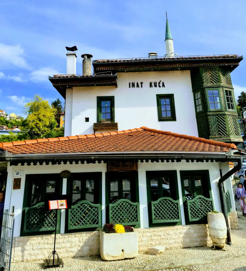 İnat Kuça - İnat Evi