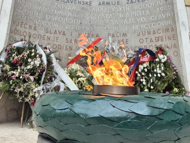 Sönmeyen Ateş Anıtı - Saraybosna