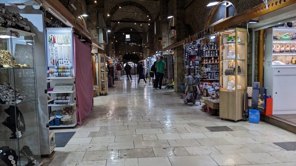 Gazi Hüsrev Bey Bezistan Çarşısı İçi