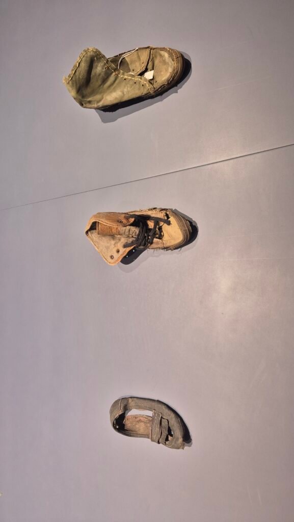 Srebrenica Potoçari Şehitliği ve Müzesi